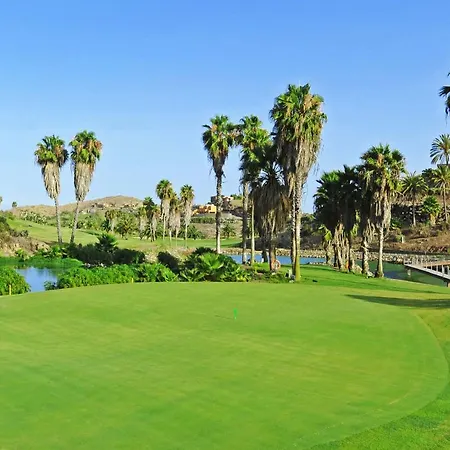 Salobre Vista Golf 27 度假居